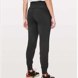 Ready to Rulu jogger pant